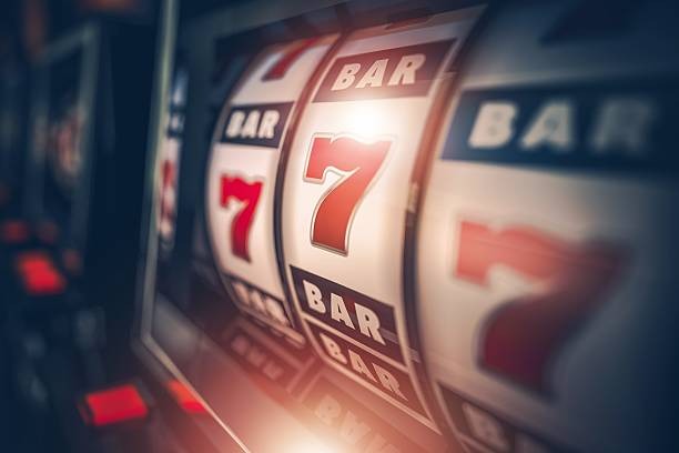 cinasipit login mobile app interface showing live dealer tables and sportsbook markets